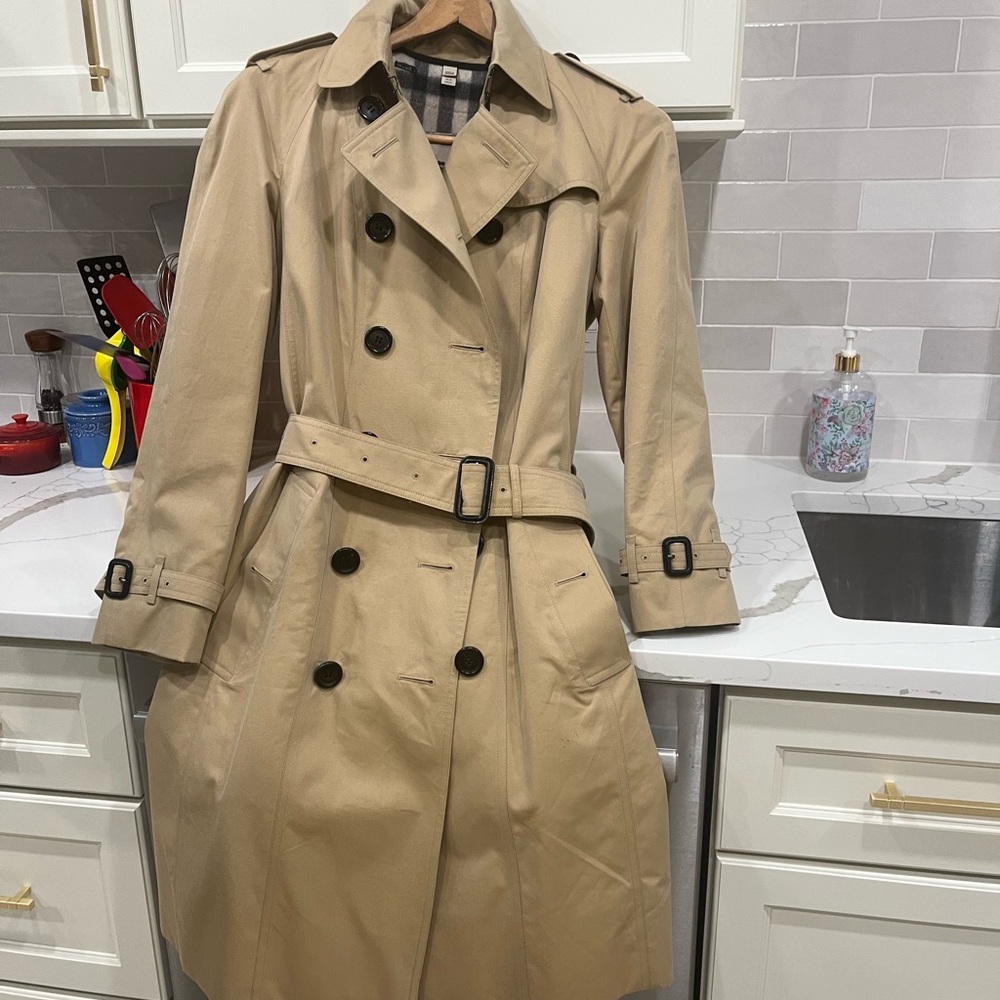 Burberry Tan Trench Coat with Classic Design